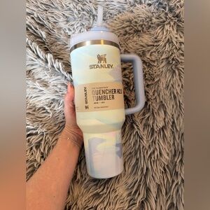 Stanley Tumbler Cool Serene Brushstrokes - 40oz - NWT